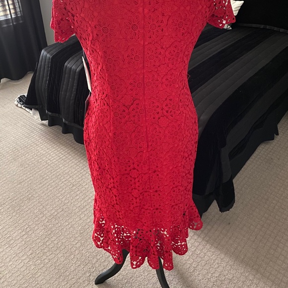 CANDY APPLE RED Hi-Low DRESS! 🔥🔥🔥 - Picture 6 of 6